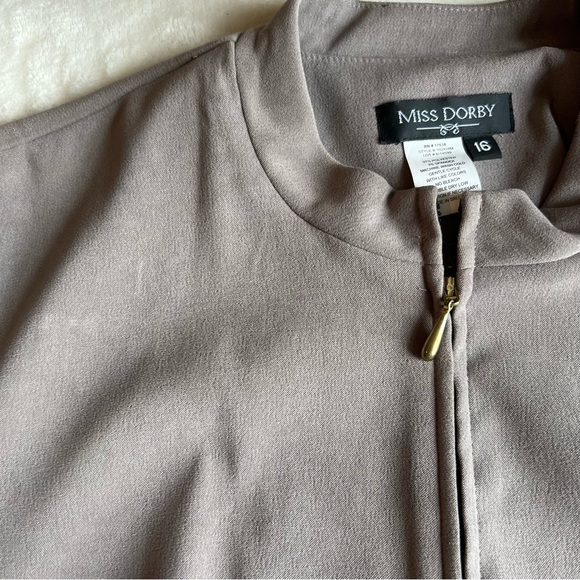 Dressy suit jacket, color grey, size 16 - Picture 3 of 4